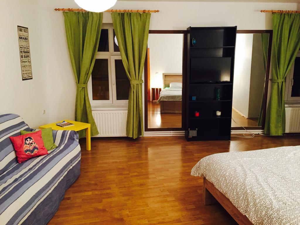 Old Town Apartment Сибиу Экстерьер фото